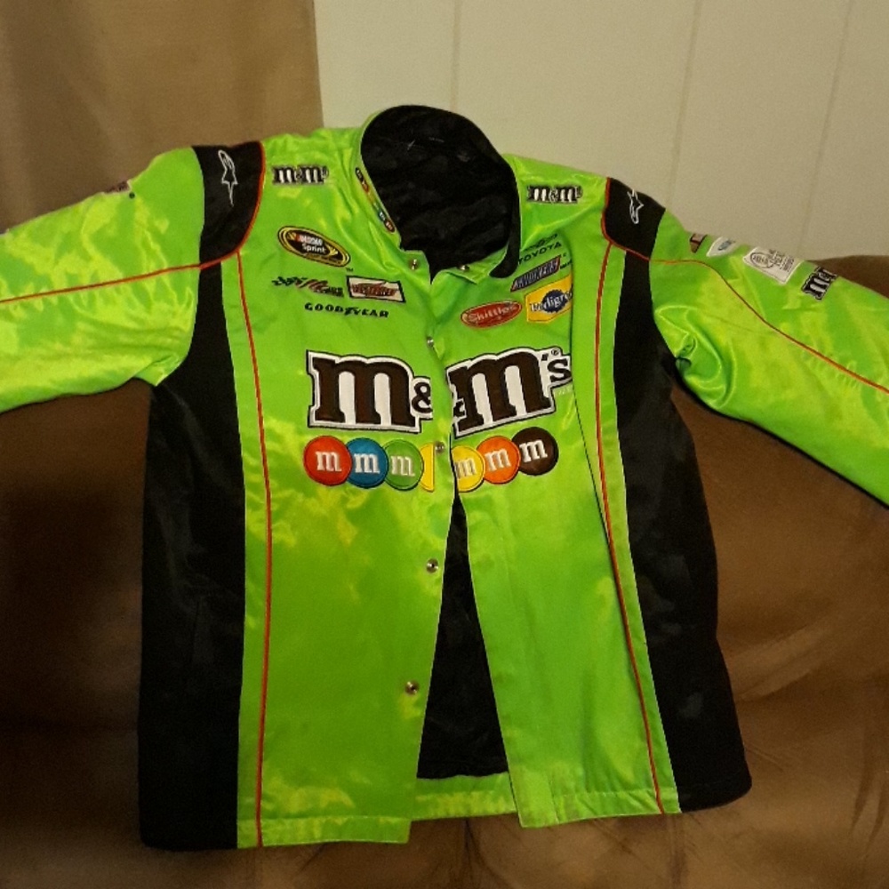 m&m jaket